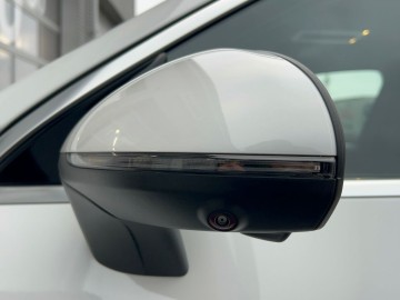 Mercedes-Benz GLC 300 de 4MATIC kupé (foto 22)