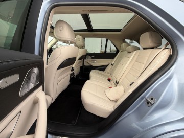 Mercedes-Benz GLE 450 d 4MATIC AMG Style Edition (foto 13)