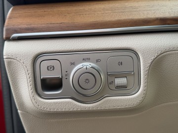 Mercedes-Benz GLS 400d 4matic (foto 20)