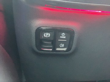 Mercedes-Benz CLA 250+ s technologií EQ (foto 20)