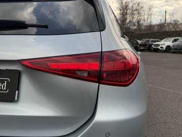 Mercedes-Benz C 200 4MATIC kombi (foto 12)