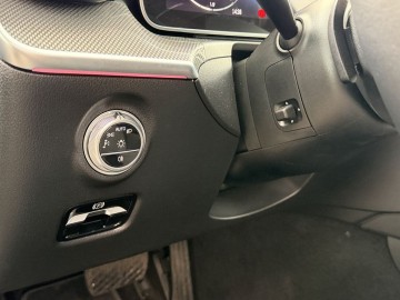 Mercedes-Benz C 200 4MATIC kombi (foto 20)