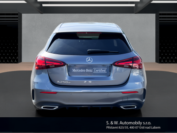 Mercedes-Benz A 250 e (foto 3)