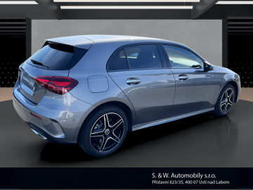 Mercedes-Benz A 250 e (foto 4)