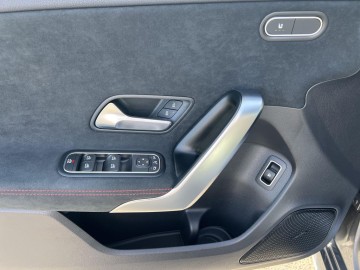 Mercedes-Benz A 250 e (foto 9)