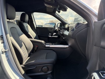 Mercedes-Benz GLB 200 d 4MATIC Progressive Edition (foto 9)