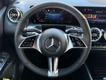 Mercedes-Benz GLB 200 d 4MATIC Progressive Edition (foto 16)