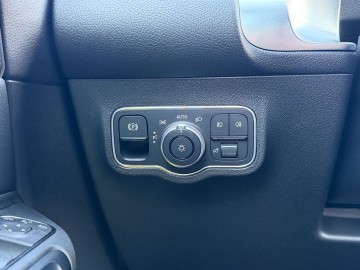 Mercedes-Benz GLB 200 d 4MATIC Progressive Edition (foto 19)