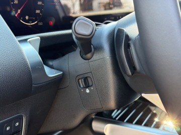 Mercedes-Benz GLB 200 d 4MATIC Progressive Edition (foto 28)