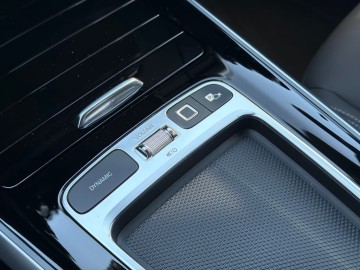 Mercedes-Benz GLB 200 d 4MATIC Progressive Edition (foto 29)