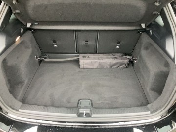 Mercedes-Benz B 200 d (foto 11)