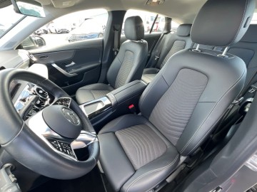 Mercedes-Benz CLA 180d SB (foto 26)