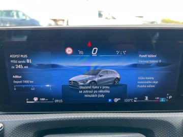 Mercedes-Benz CLA 180d SB (foto 35)