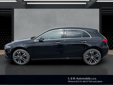 Mercedes-Benz A 250 e (foto 1)