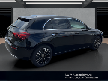 Mercedes-Benz A 250 e (foto 4)