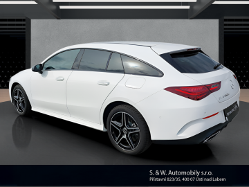 Mercedes-Benz CLA 250 e Shooting Brake (foto 2)