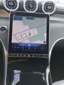 Mercedes-Benz GLC 300 de 4Matic (foto 18)