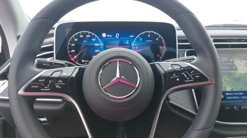 Mercedes-Benz E 220d 4Matic (foto 9)