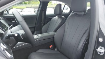 Mercedes-Benz E 220d 4Matic (foto 12)