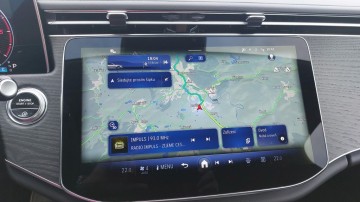 Mercedes-Benz E 220d 4Matic (foto 15)