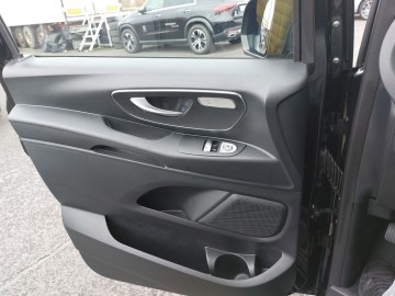 Mercedes-Benz Vito 119 CDI Tourer SELECT 4X4 (foto 21)