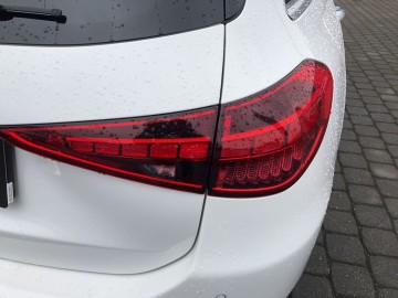 Mercedes-Benz C 200 d kombi (foto 12)