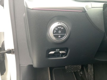 Mercedes-Benz C 200 d kombi (foto 20)