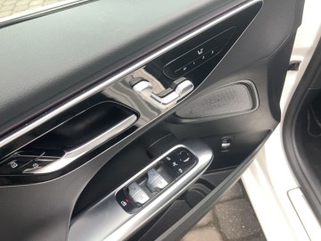 Mercedes-Benz C 200 d kombi (foto 23)