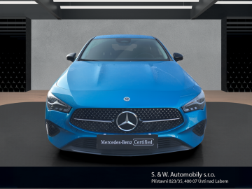 Mercedes-Benz CLA 180 d Shooting Brake (foto 1)