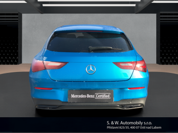 Mercedes-Benz CLA 180 d Shooting Brake (foto 5)