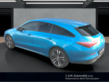 Mercedes-Benz CLA 180 d Shooting Brake (foto 6)