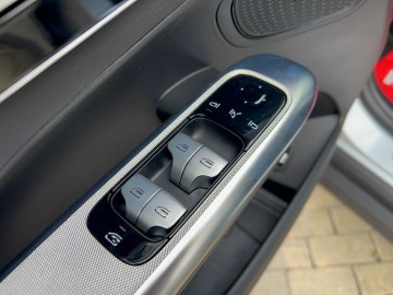 Mercedes-Benz GLC 220 d 4MATIC (foto 23)