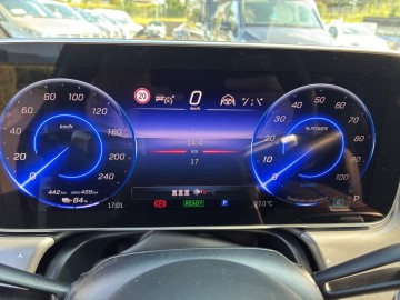 Mercedes-Benz EQE 350 4MATIC Electric Art Edition (foto 16)