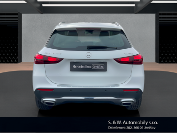 Mercedes-Benz GLA 200 d 4MATIC (foto 5)