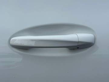 Mercedes-Benz GLA 200 d 4MATIC (foto 24)