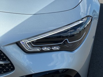 Mercedes-Benz CLA 200 d Shooting Brake  (foto 8)