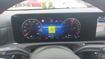 Mercedes-Benz A 250 e (foto 15)