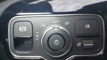 Mercedes-Benz A 250 e (foto 20)