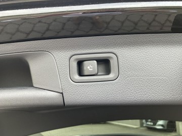 Mercedes-Benz A 250 e (foto 15)