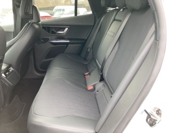 Mercedes-Benz EQE 350 4MATIC SUV Electric Art Edition (foto 13)