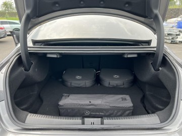 Mercedes-Benz CLA 250 e (foto 16)