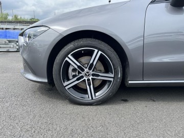 Mercedes-Benz CLA 250 e (foto 17)