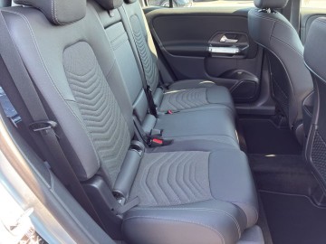 Mercedes-Benz GLB 180 d (foto 10)