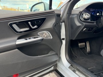 Mercedes-Benz EQE EQE 500 4MATIC (foto 21)
