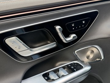 Mercedes-Benz EQE EQE 500 4MATIC (foto 23)