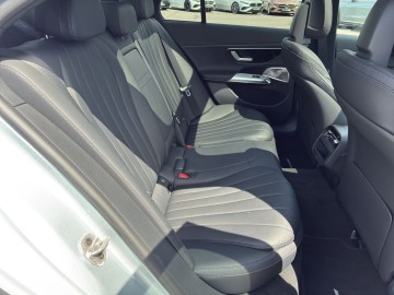 Mercedes-Benz E 220 d 4MATIC (foto 10)