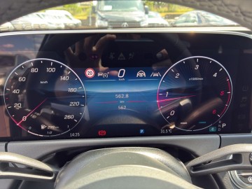 Mercedes-Benz E 220 d 4MATIC (foto 16)