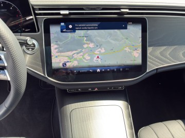Mercedes-Benz E 220 d 4MATIC (foto 18)
