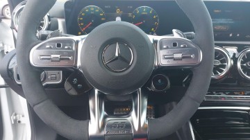 Mercedes-Benz A 35 AMG 4MATIC (foto 9)