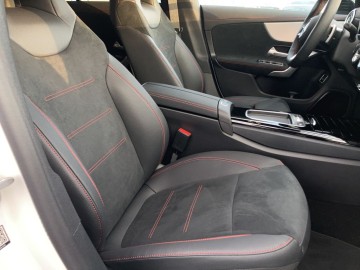 Mercedes-Benz CLA 250 e Shooting Brake (foto 11)